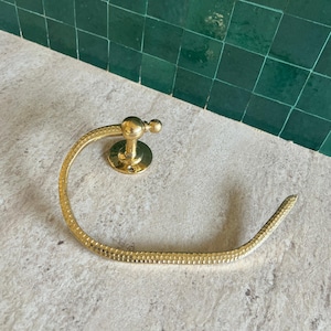 Suporte de papel higiênico de latão, suporte para rolo de papel higiênico, suporte para papel higiênico martelado antigo feito à mão, suporte para toalha de mão, acessórios para banheiro