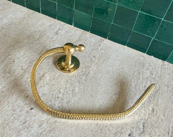 Messing toiletrolhouder, toiletrolhouder, antieke handgemaakte gehamerde toiletrolhouder, handdoekhouder, badkameraccessoires