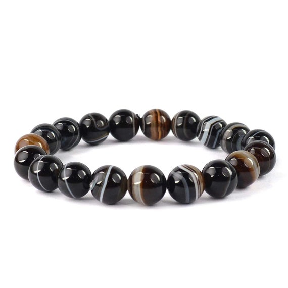 Buy Reiki Crystal Products Unisex Natural Agate Stone Om Mani Onyx Padme  Hum Engraved Beads Natural Crystal Stone Bracelet (8 mm, Color : Black) at  Amazon.in