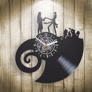 Jack and Sally Vinyl Record Black Clock Spooky Wall Art Nightmare Before Christmas Decor Cartoon Artwork New Home Gift For Best Friends