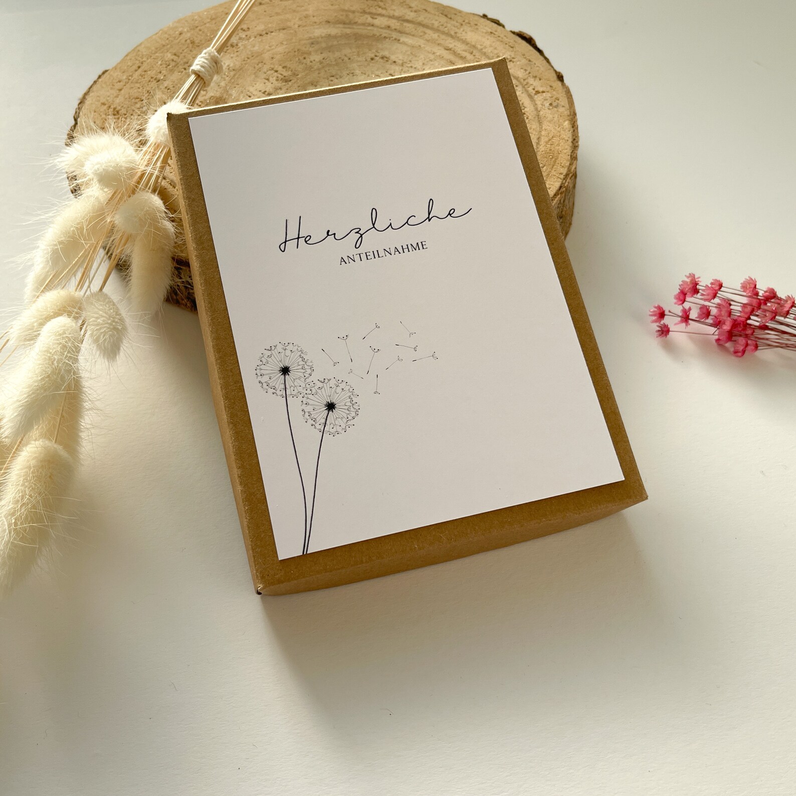 Produktbild von Worparsen Schlüsselanhänger Für Tierhaare, Haustier-Memory-Sammler, Bezaubernde Pfotenabdruck-Schlüsselanhänger Mit Druckknopf, Tierhaare, Gedenkflasche Für Katzenliebhaber (Dunkelbraun