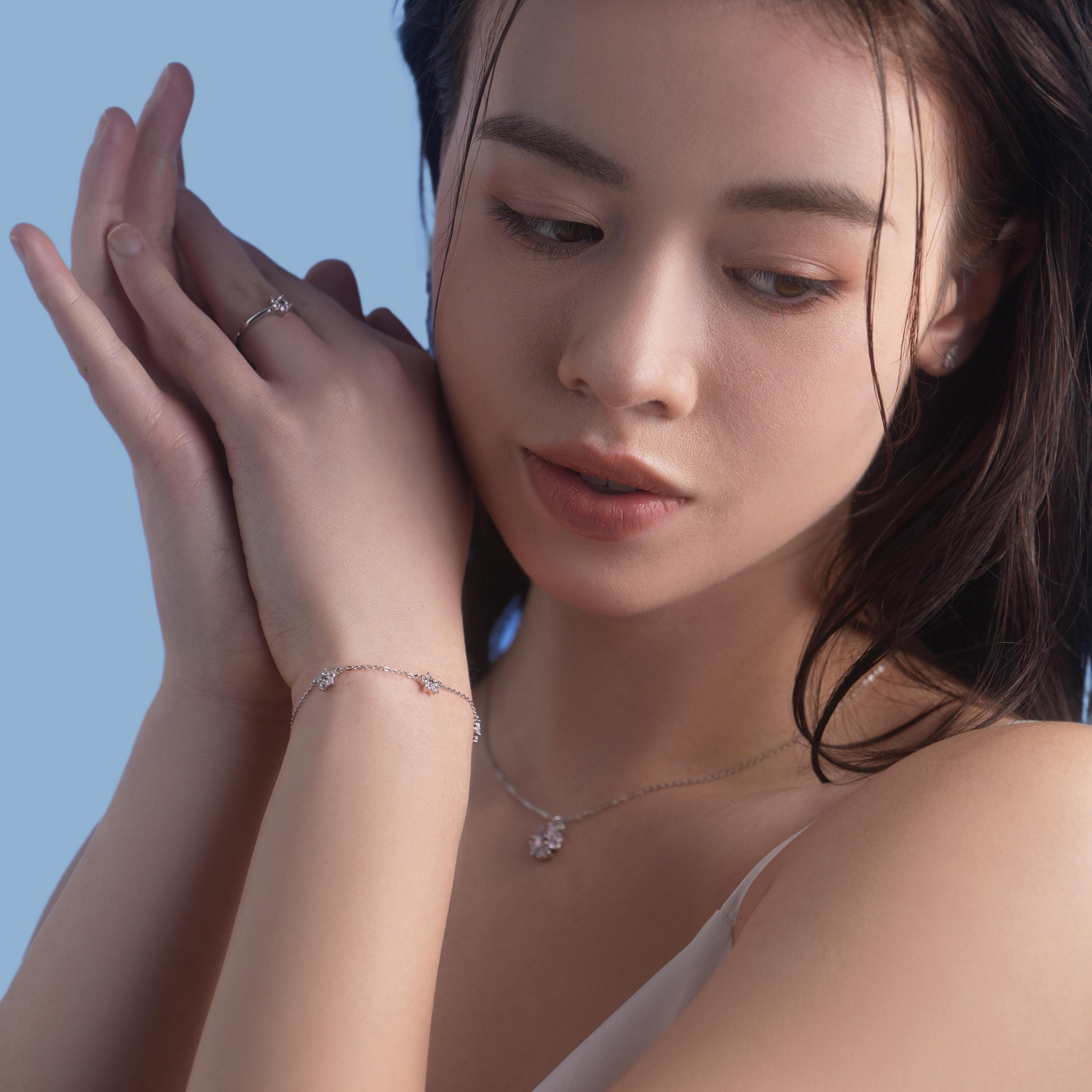 Bracciale fiore di Sakura in Argento 925 e Zirconi