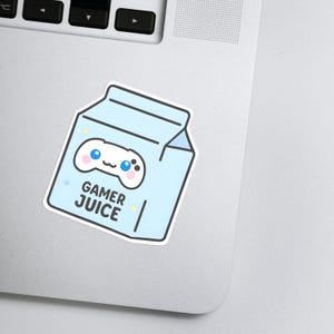 Adesivo per cartone del latte ispirato a Cinnamoroll e a Gamer Juice - Adesivo in vinile pastello per ragazze gamer, estetica da gioco carina, Sanrio e Hello Kitty