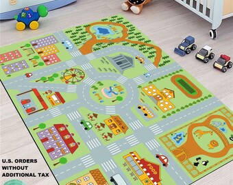 Może przedstawiać: Prostokątny dywanik do zabawy z motywem mapy miasta. Dywanik przedstawia drogi, budynki, park i zoo. Schemat kolorów obejmuje zielony, szary i brązowy. Widoczny jest tekst "U.S. ORDERS WITHOUT ADDITIONAL TAX".