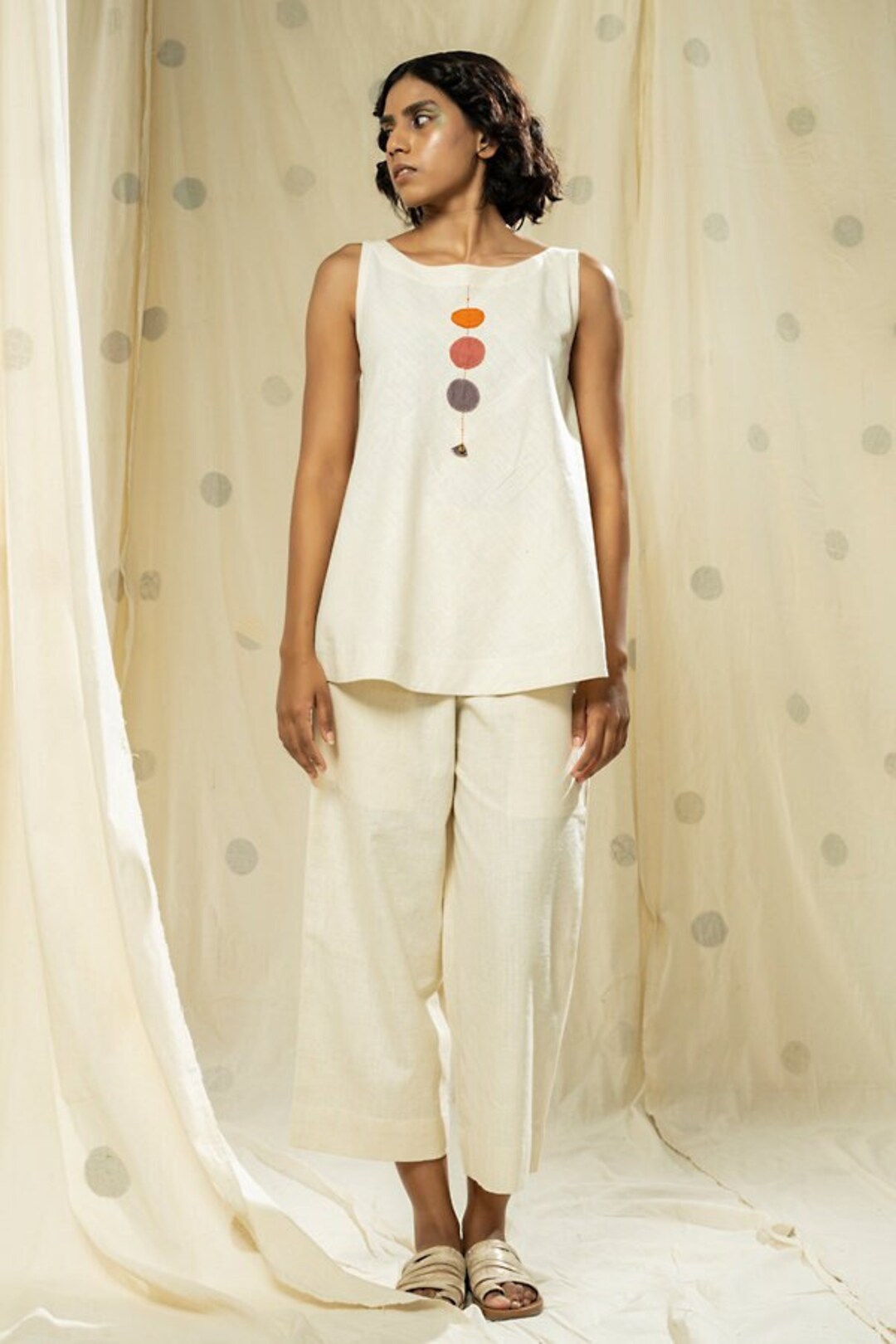 ホットセール 口コミ Woven Hand - Free Sleeveless Polka Khadi Organic Spun Hand Clothing