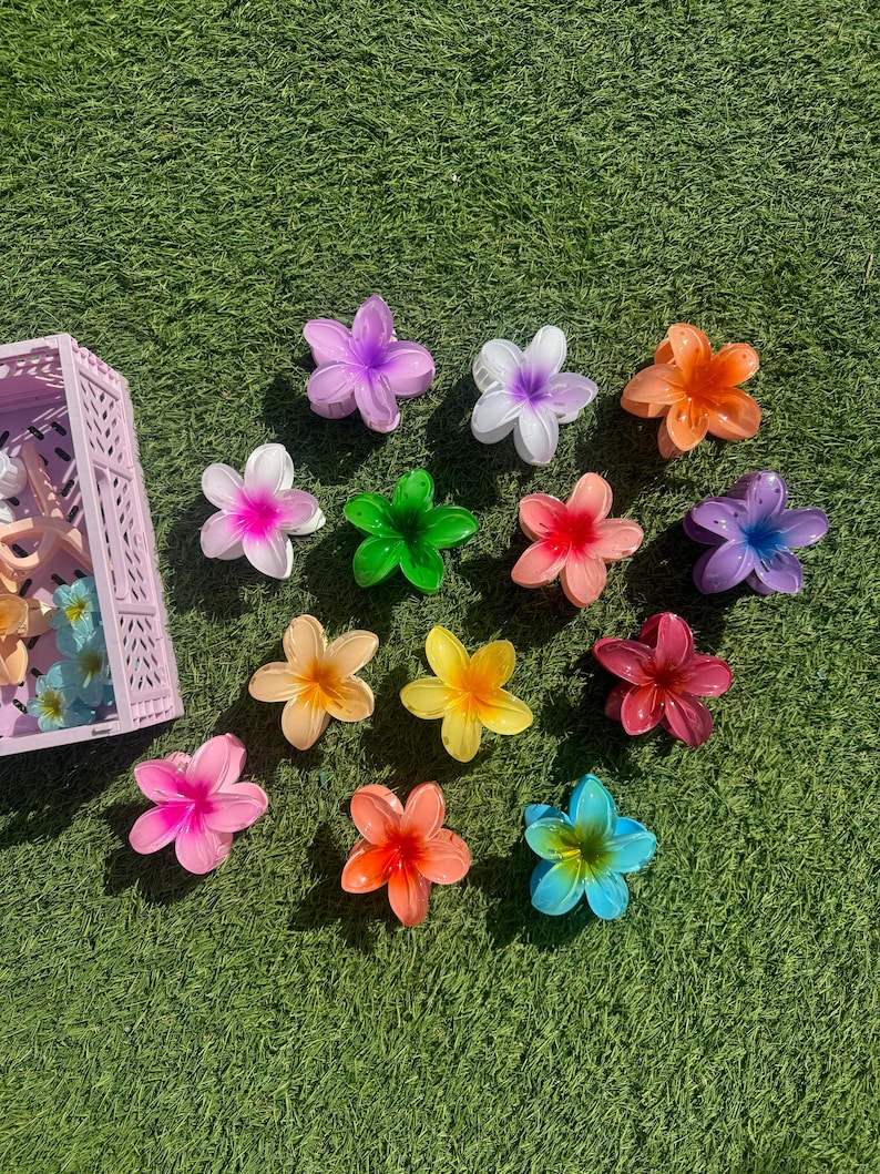 Large Pastel Hibiscus Claw Hair Clips Matt for Thick Hair, Daisy Cotton