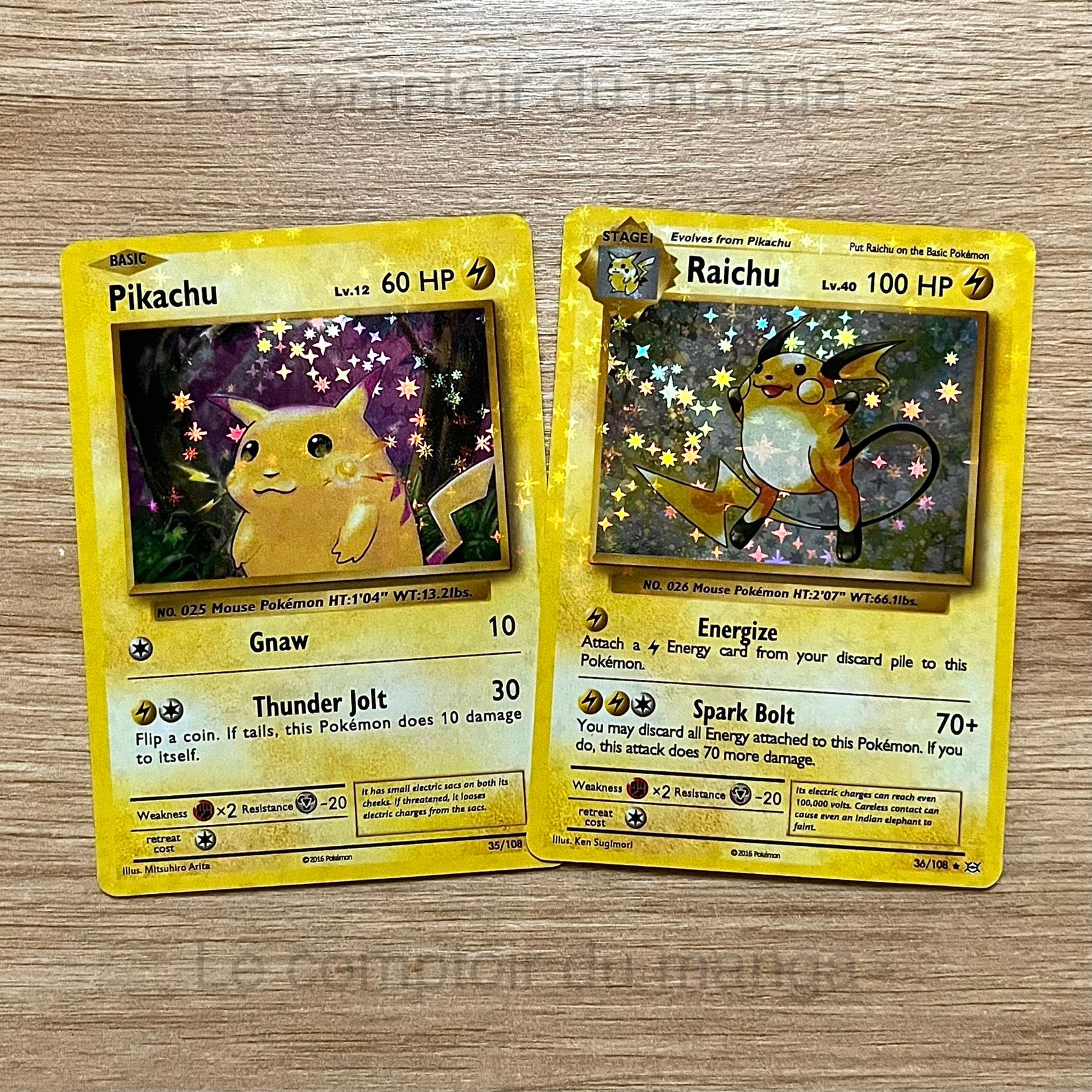 Carte pokémon Pikachu secrete couleur argent anglaise