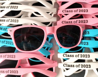 Gafas de sol blancas personalizadas, regalos de boda, gafas de sol personalizadas al por mayor, regalos de fiesta, regalos de la clase de 2026, recuerdos