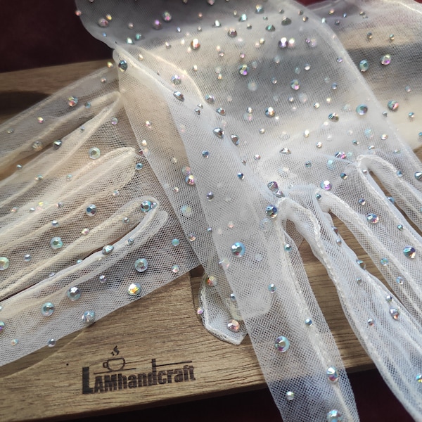 Handmade wedding gloves,Luxury bridal gloves,short Gloves for Dancer Singer Nightclub Performance Gloves,crystal gloves,champagne n white