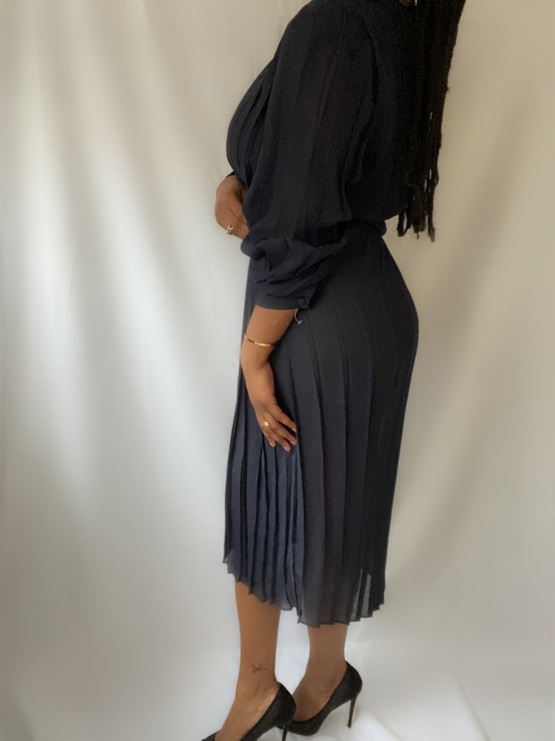Pleated Square Neck Midi Dress - Navy