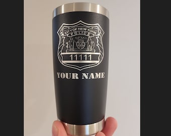 Vaso de insignia personalizado de NYPD / Vaso grabado personalizado de 20 oz / Vaso personalizado