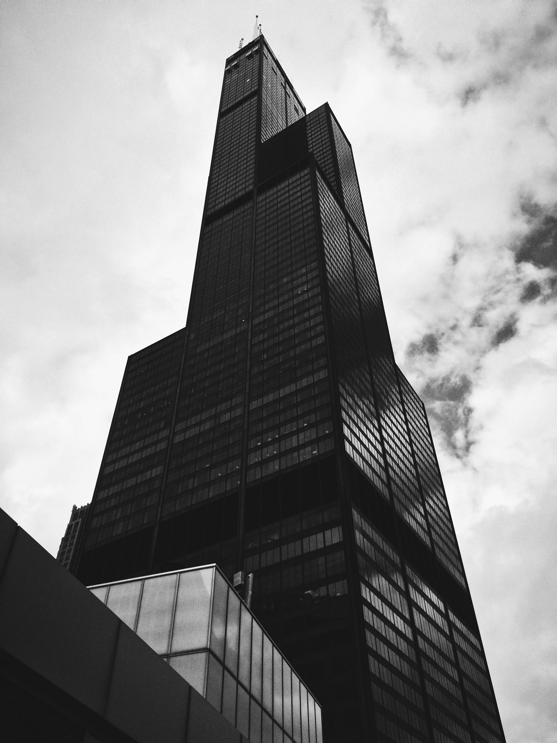 Willis Tower / Chicago / Skyscraper / Skyline / Black and Etsy