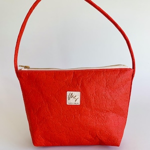 Pinatex Mikrotasche| Nachhaltige Tasche | Veganes Piñatex-Leder | Geschenk für sie | Tag der Unkrautvernichtung | Minimalistische Tasche
