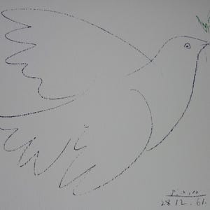 Rare beautiful limited Cubist print - dove, Pablo Picasso, signed & stamped