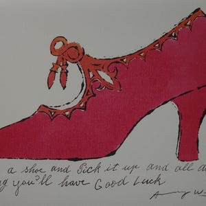 Impression d'illustration fine Pop Art - chaussure, Andy Warhol, signée et estampée du cachet de la succession