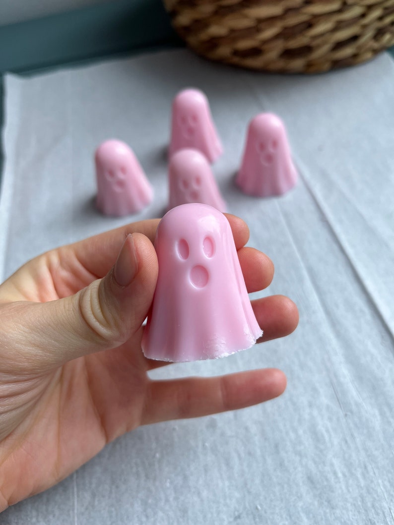 Hot Ghoul Autumn - Pink Ghosts Halloween Soy Wax Melts bild 6