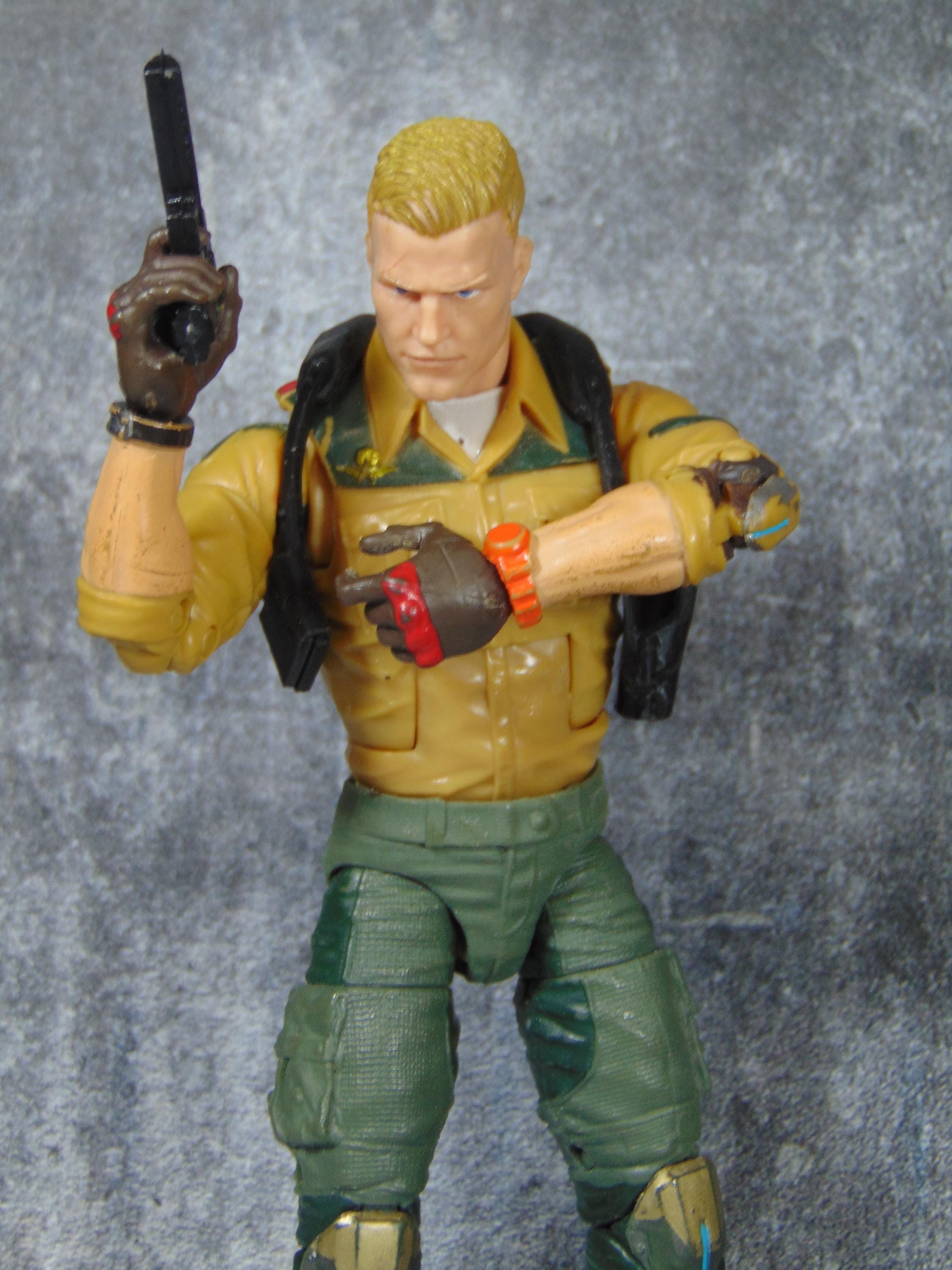 カスタム 1:12 スケール タクティカルハーネス ホルスター付き