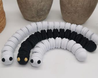 Luna - the cute googly-eyed worm | Flexi Toy | Articulated Worm | Fidget toy | Jointed | Desk toy | Worm | Little worm
