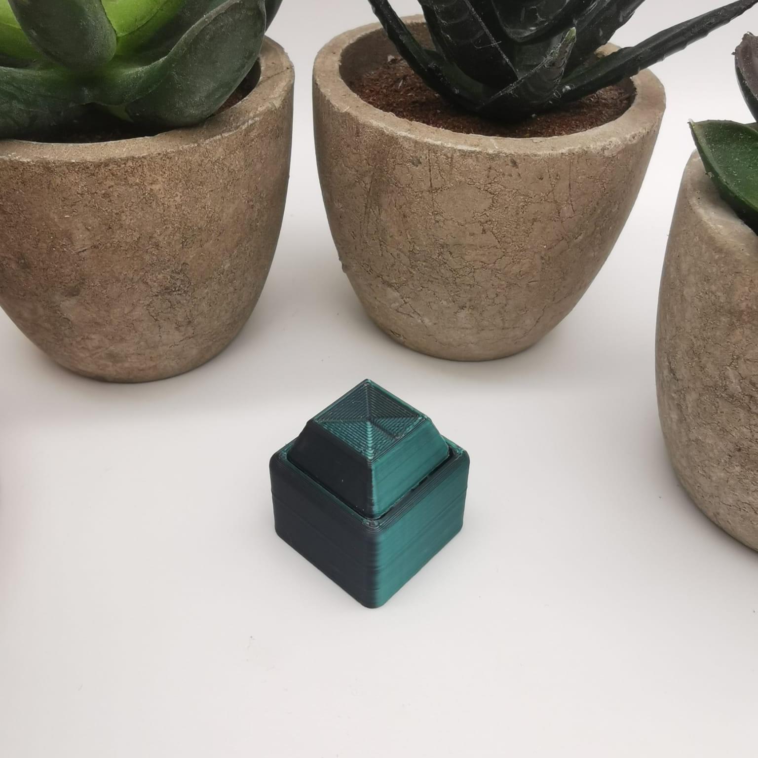 One-key Clicky Mechanical Keyboard Fidget | Desk Toy | Clicking Fidget ...