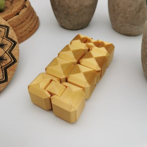 Infinity Cube verlier dich in der unendlichen hypnotischen Bewegung Egyptic Gold