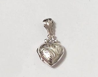 Vintage Victorian Sterling Silver Etched Engraved Heart Locket Drop Pendant