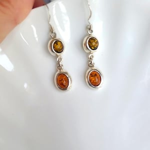 Gorgeous Vintage Boho Sterling Silver Baltic Amber Drop Dangle Earrings Feminine