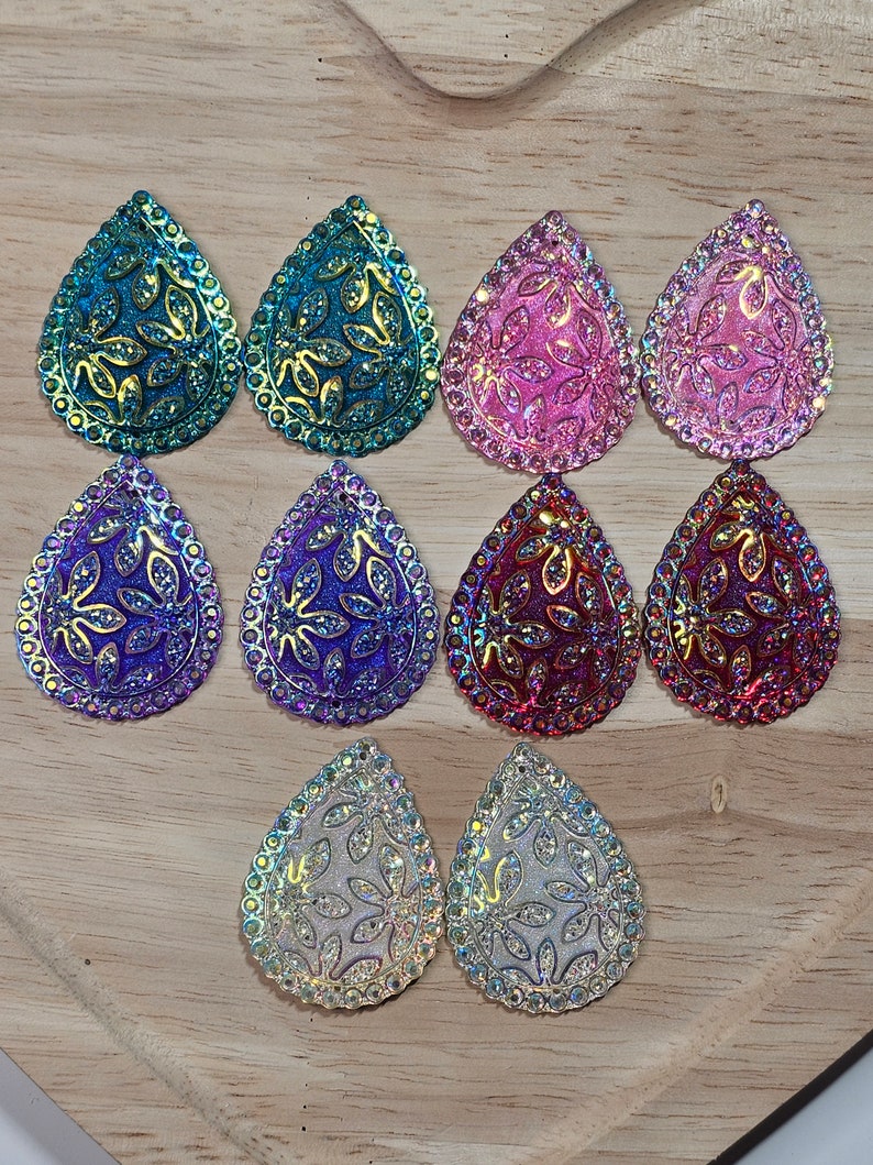 Floral Tear Drop Resin Flatback Cabochon/For Beadwork/Embellishments/Sew On image 2