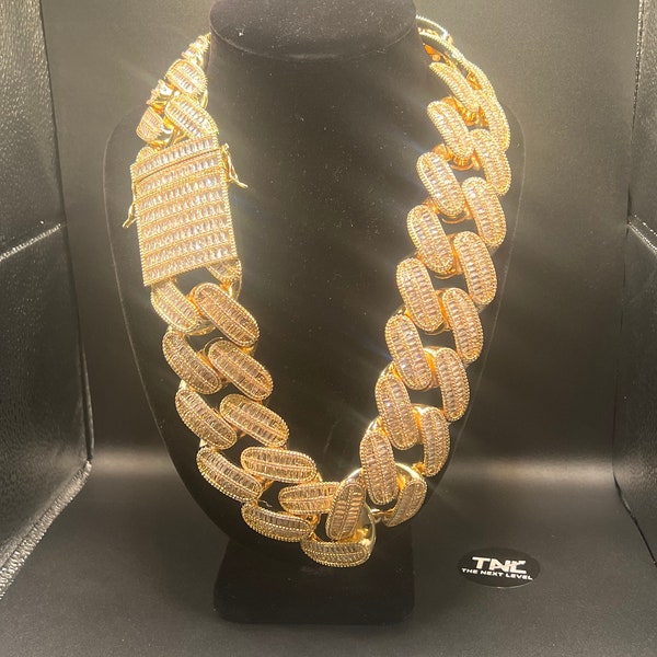 BIG miami cuban chain - iced out-cz-big cuban link -men and women -hip hop jewelry - heavy-18k gold -5x plated-huge chain -big chain -42mm