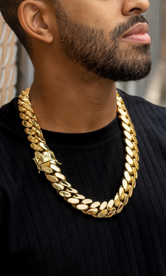 CUBAN CHAIN NECKLACE GOLD CUBAN CHAIN NECKLACE GOLD