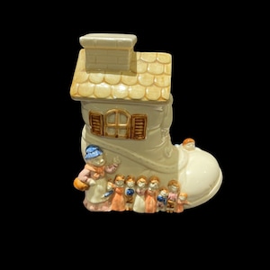 Vintage Quon-Quon &#39;Once Upon a Time&#39; Old Woman Coin Bank, 1983