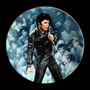 Talerz kolekcjonerski Vintage Elvis Presley „68 Comeback Special” 1. wydanie kolekcji Elvis Presley: In Performance, edycja limitowana, 1990 r.