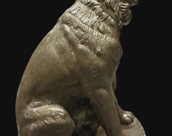 ヴィンテージ・ヘレディティーズ社製ブロンズ彫刻「犬を抱きしめる少年