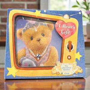 Kit de membresía del Cherished Teddies Club "La vida de un oso", figura de Julia Bearon, osito de peluche coleccionable de Enesco