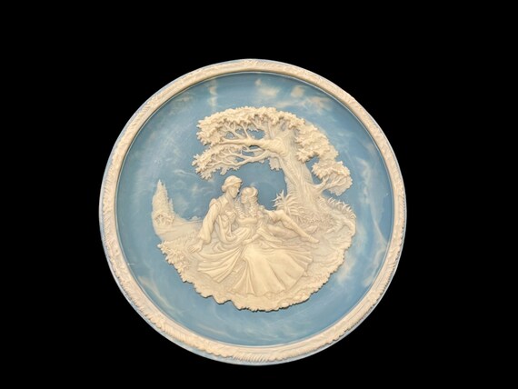 Vintage Incolay Studios Shakespeare Sonnet Plate by Roger Akers