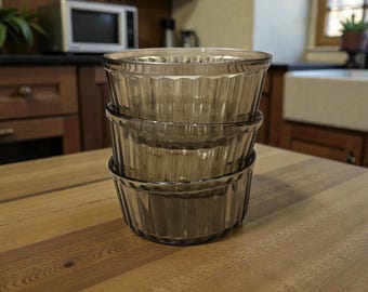 Lot de 4 coupes en verre fumé vintage