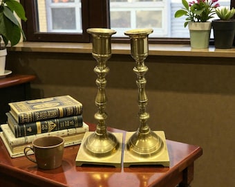 Par de candelabros vintage de latón macizo: candelabros antiguos de 8 pulgadas