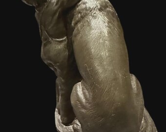ヴィンテージ・ヘレディティーズ社製ブロンズ彫刻「犬を抱きしめる少年
