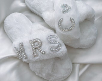 Personalised slippers - diamonte Pearl initials fluffy slippers sage green dusty pink white bride bridesmaid gift for her Christmas present