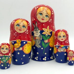 Traditional  nesting dolls, Stacking dolls, handmade, set with 5 dolls, Matryoshka, Babushka
