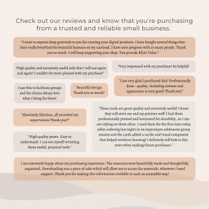 Pu&ograve; includere: Immagine con recensioni dei clienti per una piccola impresa. Le recensioni sono in fumetti di testo, che offrono feedback positivi sulla qualit&agrave;, il design e l'utilit&agrave; del prodotto. Il testo include frasi come "alta qualit&agrave;" e "bel design."