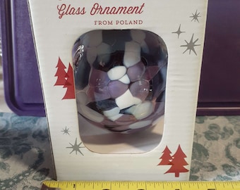 Zorza - Bola de cristal soplado hecha a mano, adorno navideño, color morado, 3.0 in, con caja