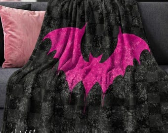 Pink Bat Black Checkered Decorative Blanket, Halloween Throw Blanket, Bats Home Decor, Halloween Bat Decor, Chic Seasonal Home Decor Gifts
