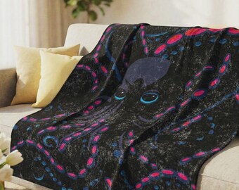 Abstract Octopus Squid Decorative Throw Blanket, Decorative Blanket, Couch Throw, Luxury Blanket, Modern Octopus Decor, Octopus Lovers Gift