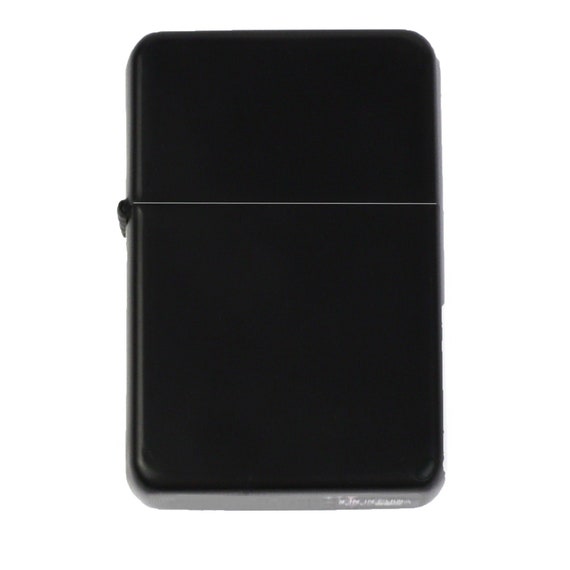 Lucky 13 \ Flip top Lighter \ Flip Lighter \ Cigarette Lighter \ Gamble \  Cigar Lighter \ Smoking \ Ashtray \ Las Vegas