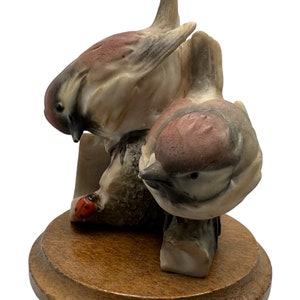 VTG Giuseppe Armani Porcelain Finches on Log w Ladybird Italy Figurine D3-99 image 5