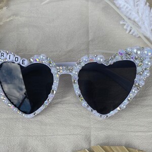 Braut Sonnenbrille Junggesellinnenabschied Brille angepasst personalisierte Brautparty Hochzeit Accessoires handgemachtes Geschenk für Braut Braut zu sein