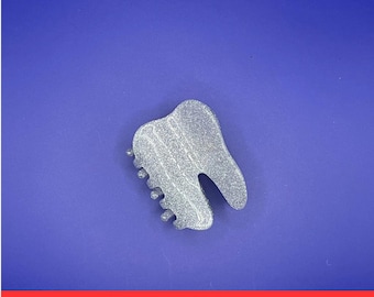 Small Sparkling Silver Tooth Claw Hair Clip
