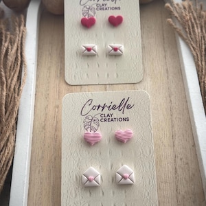 Paquete de aretes de arcilla polimérica con forma de corazón y sobre abierto y cerrado para San Valentín