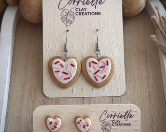 Pendientes colgantes y de botón de arcilla polimérica con forma de corazón de galleta de azúcar y chispas de San Valentín