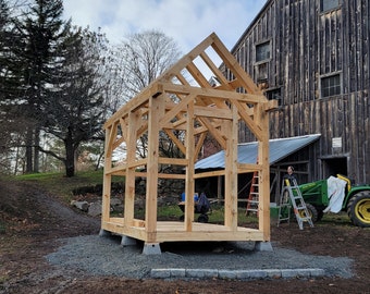 8&#39;x12&#39; English Tying Joint Timber Frame